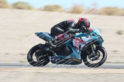 media/Oct-05-2025-CVMA (Sun) [[beeef4f201]]/Race 11-500-400(4)-350 Supersport/